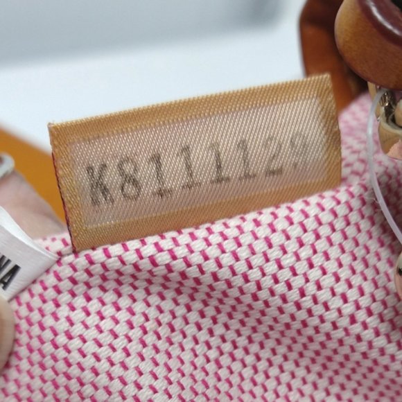 Women's Dooney & Bourke Giraffe Design Distressed Brown/Cream Bag w/Coin Pouch - Picture 8 of 16